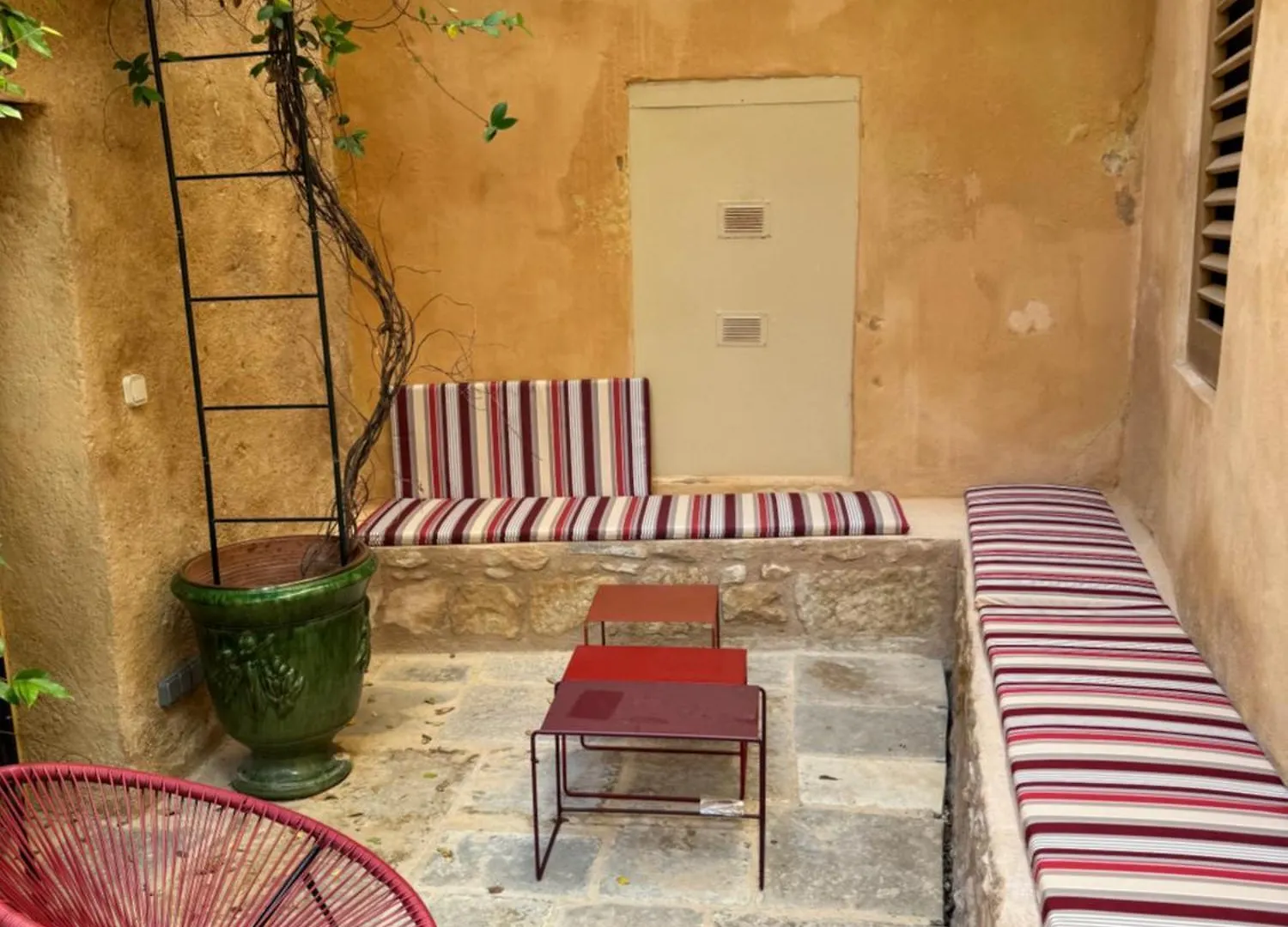 Atlantes De Saint Saturnin Villa 0*, Saint-Saturnin-les-Apt